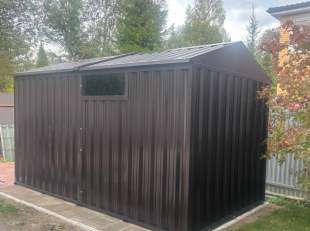 Хозблок для садового инвентаря в серо-коричневом цвете в СНТ Большая семья, Одинцовский р-н, МО