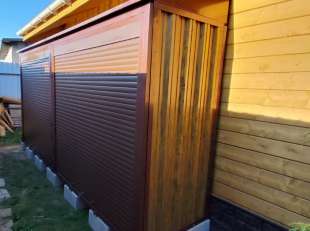 Две дровницы для хранения вещей в расцветке "под дерево" в дер. Сокольниково, г.о. Домодедово, МО