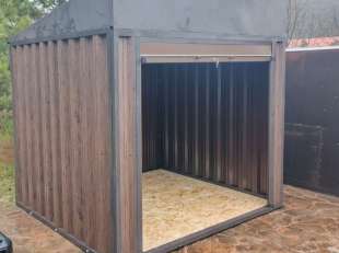 Хозблок для хозяйственных принадлежностей в комбинированной расцветке в с. Рождествено, Рузский г.о, МО